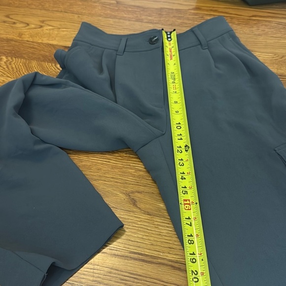Aritzia Wilfred Beyond Cargo Pant Gray Size 0 - Picture 13 of 14